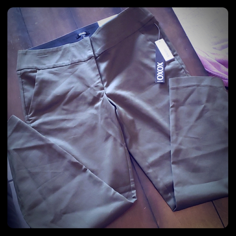 Dress pant